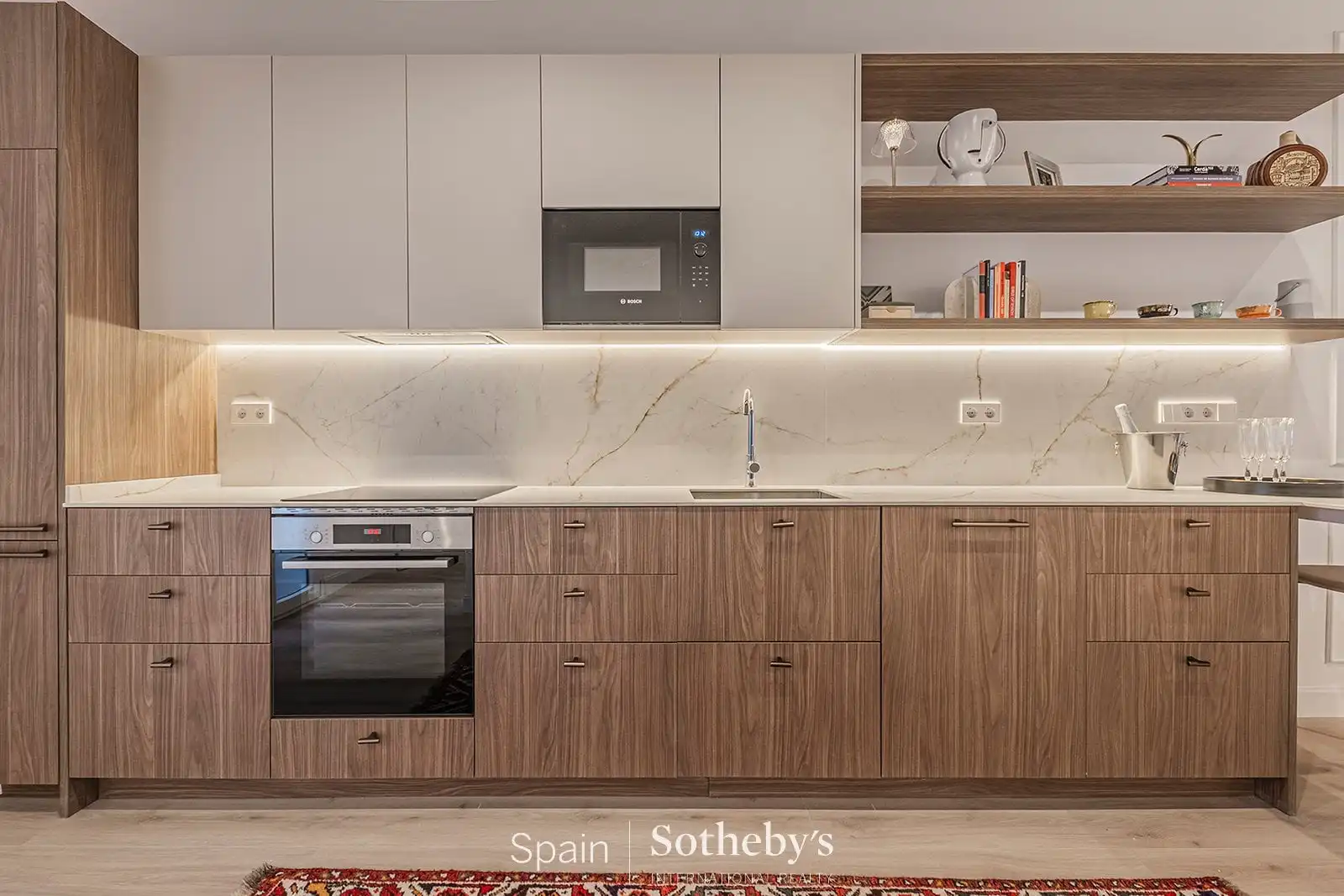Cocina de Apartamento en venta en Barcelona con Aire acondicionado y Calefacción