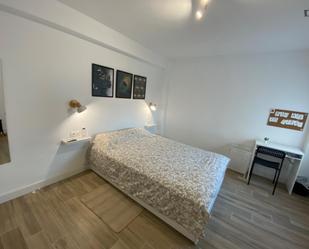 Bedroom of Apartment to share in Alicante / Alacant  with Air Conditioner