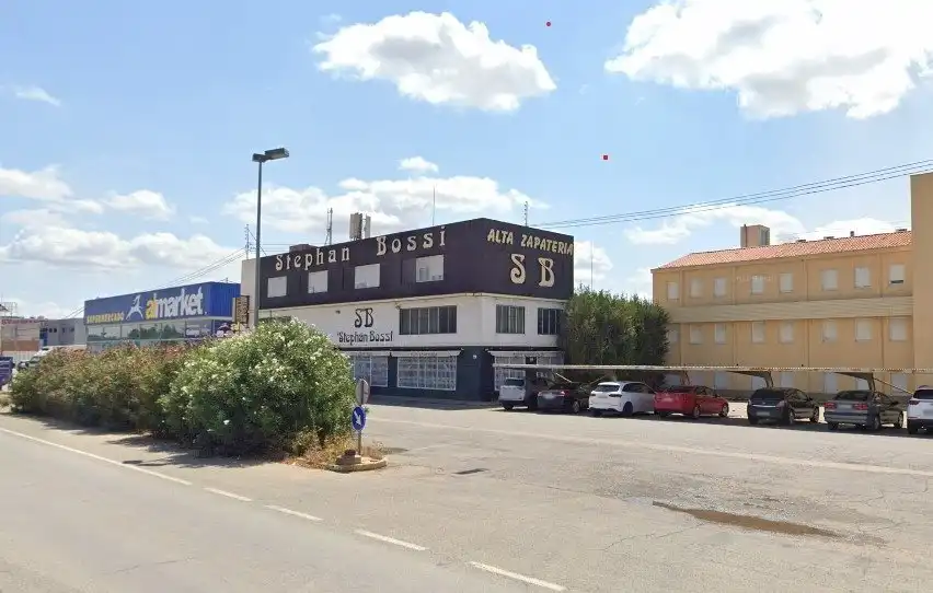 Industrial building for sale in Almansa
