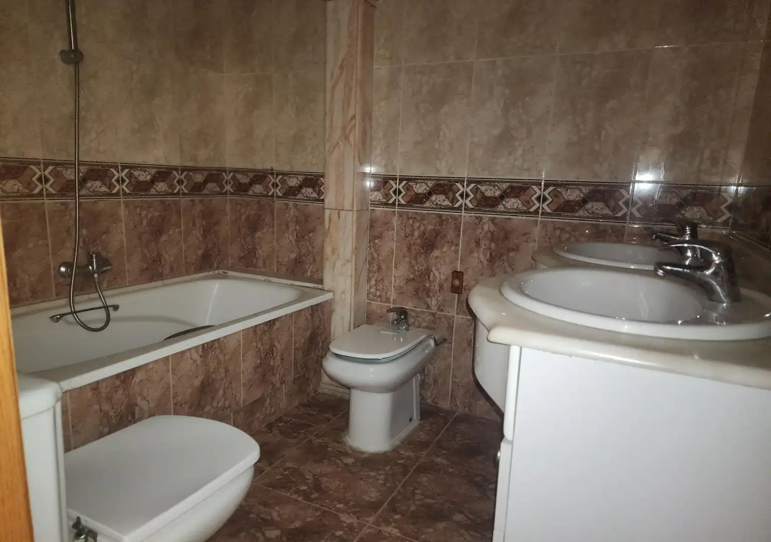 Bathroom of Flat for sale in Crevillent  with Balcony