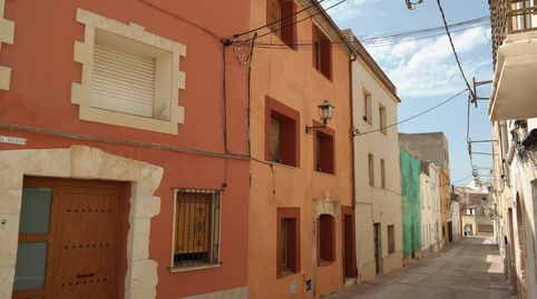 Casa centro pueblo reformada 3 plantas con 3 viviendas