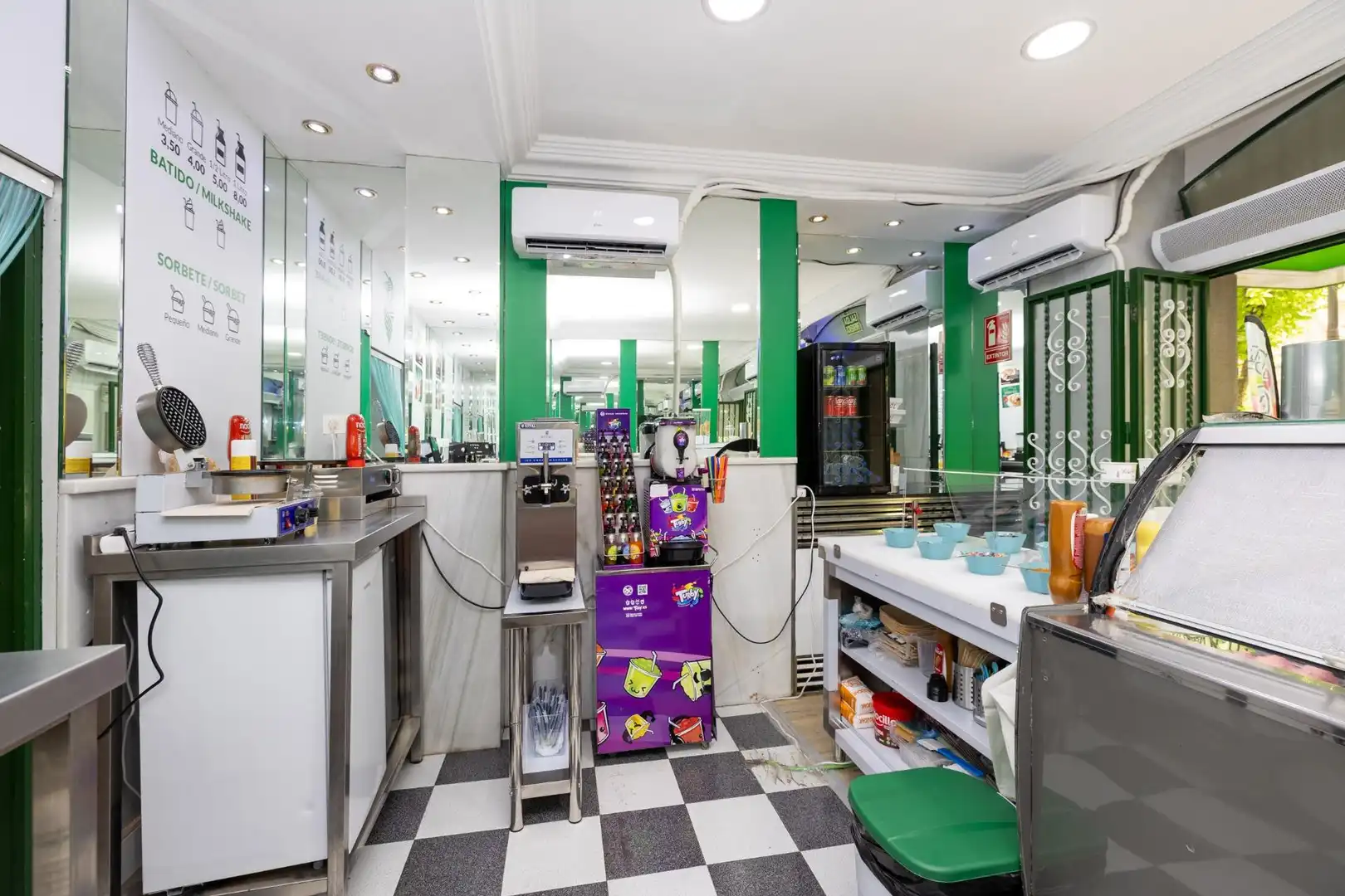Business premises for transfer in Calle CARRERA DE LA VIRGEN 17, imagen 9