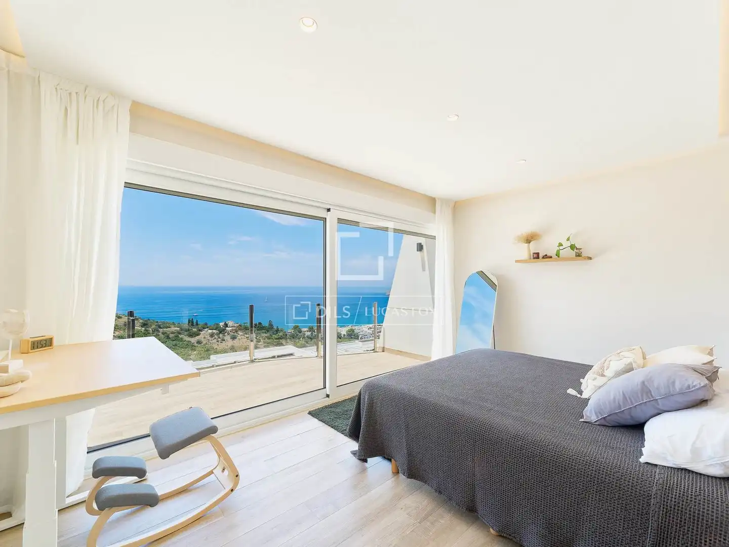 Habitación de Casa o chalet en venta en Almuñécar con Aire acondicionado y Terraza