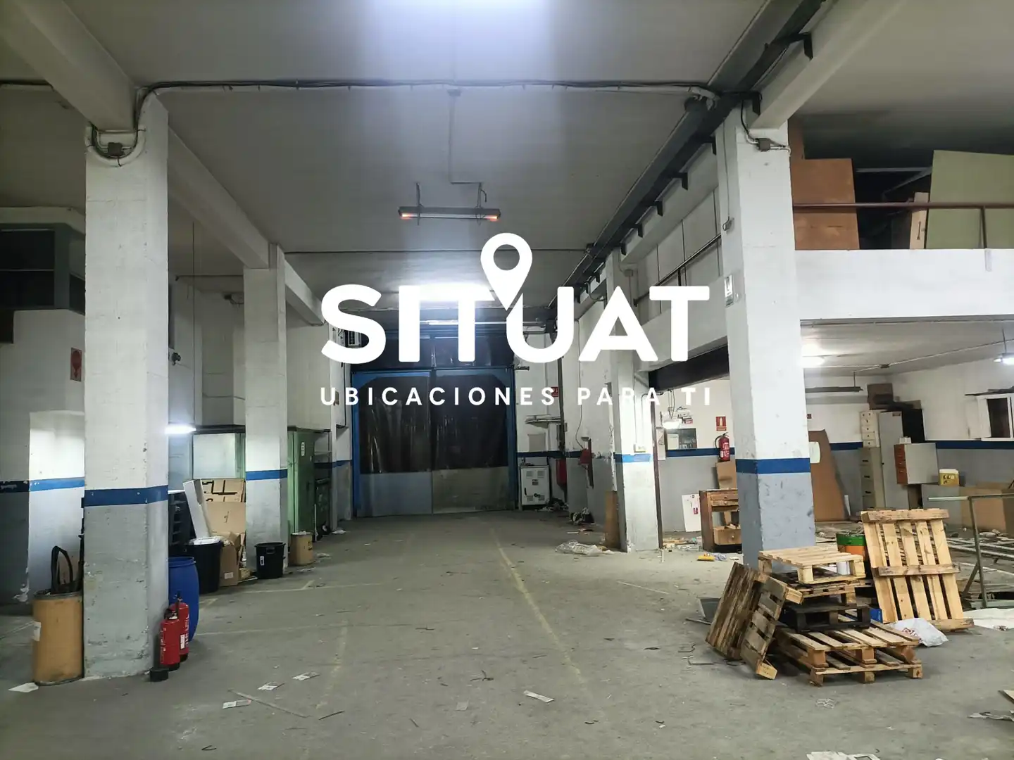 Industrial building with lift for sale in Carrer del Paraguai 12, imagen 25