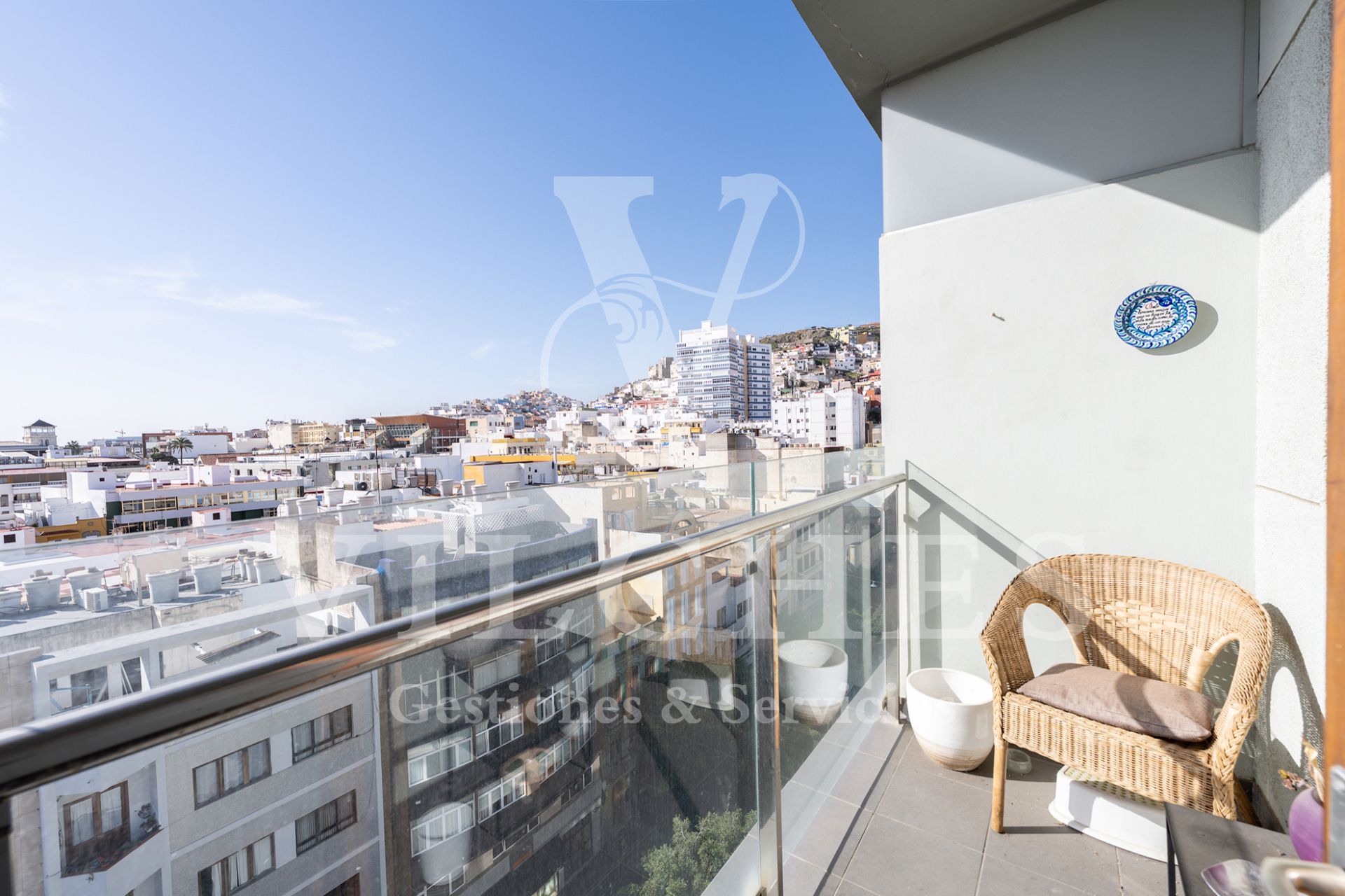 Vista exterior de Pis en venda en Las Palmas de Gran Canaria amb Balcó