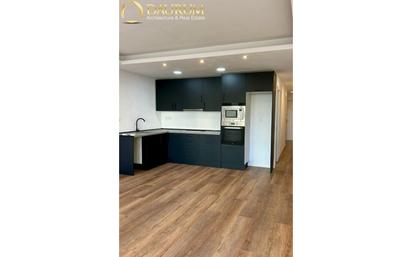 Kitchen of Flat for sale in Torremolinos