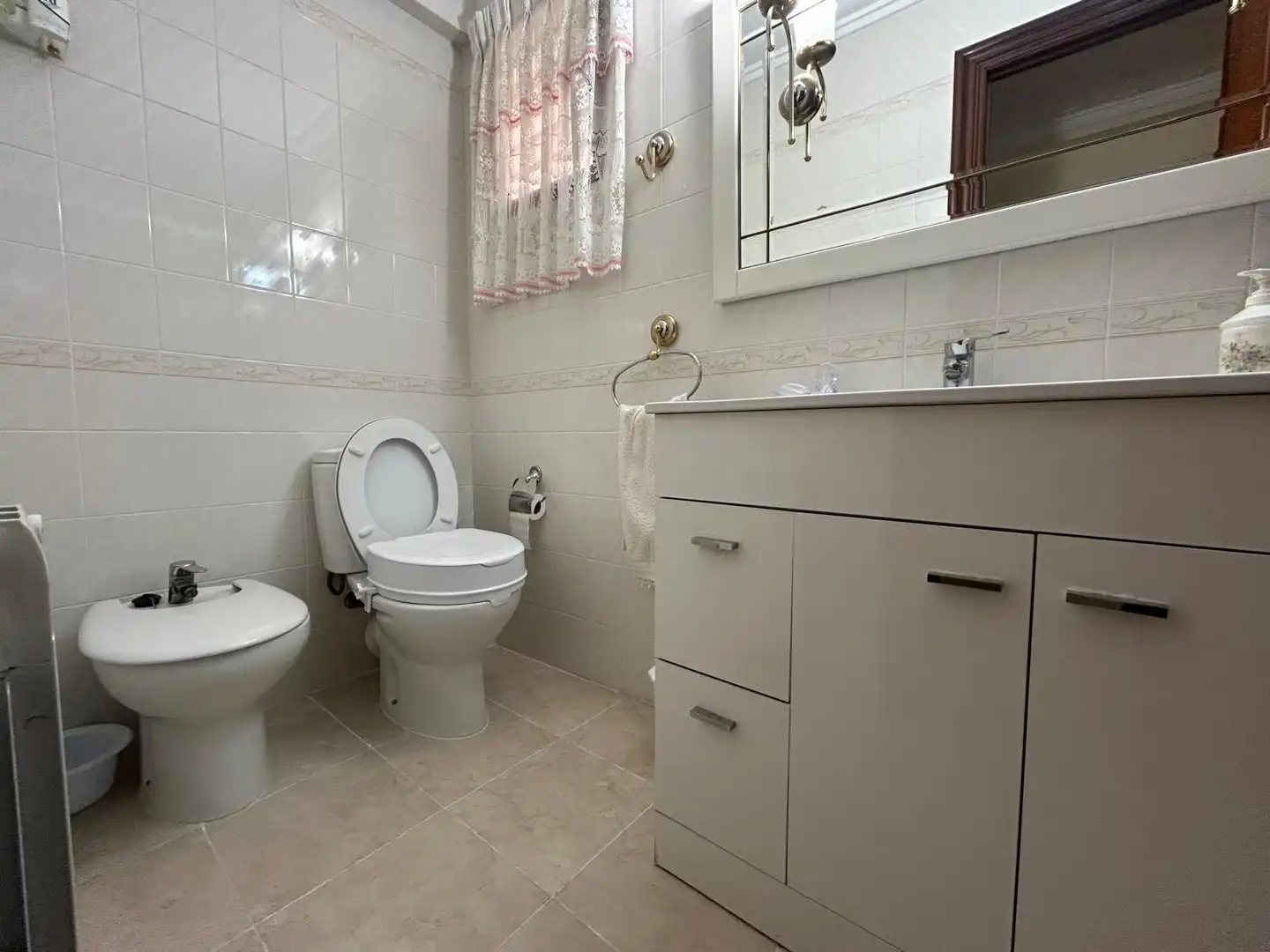 Baño de Piso en venta en Benetússer con Aire acondicionado, Calefacción y Trastero