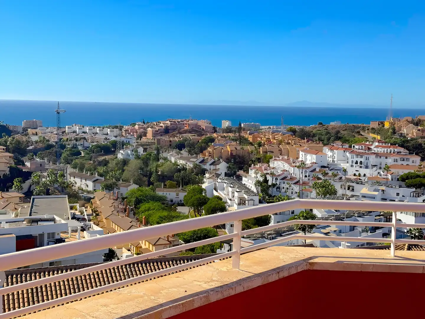 Àtic amb piscina en venda a Riviera del Sol