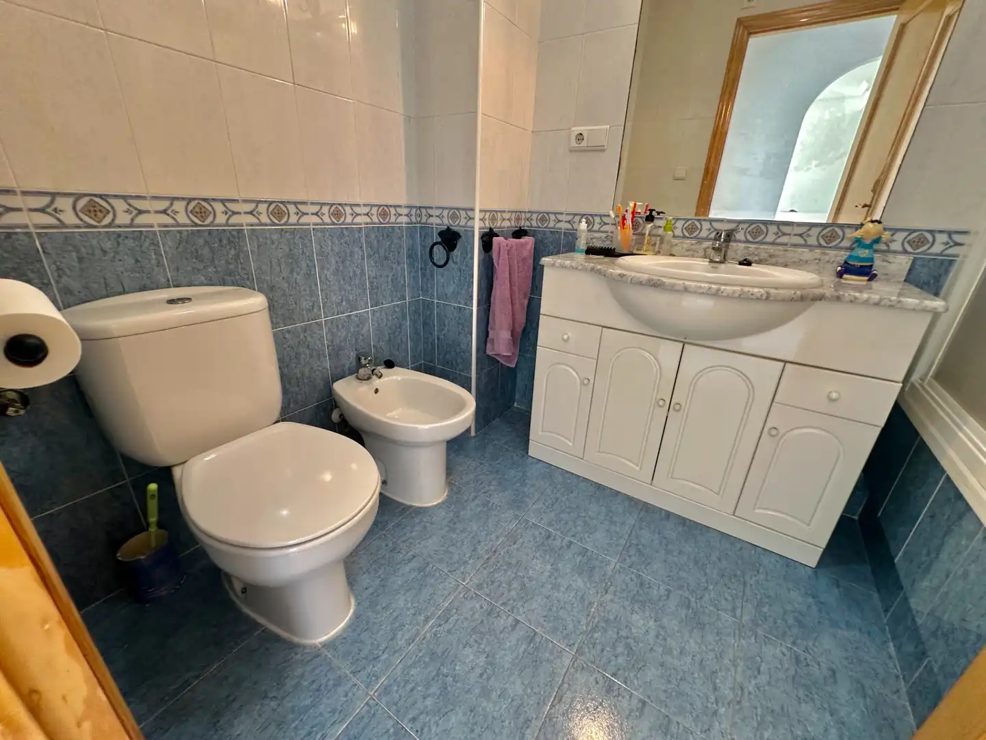 Badezimmer von Dachboden zum Verkauf in Guardamar del Segura mit Klimaanlage, Heizung und Terrasse