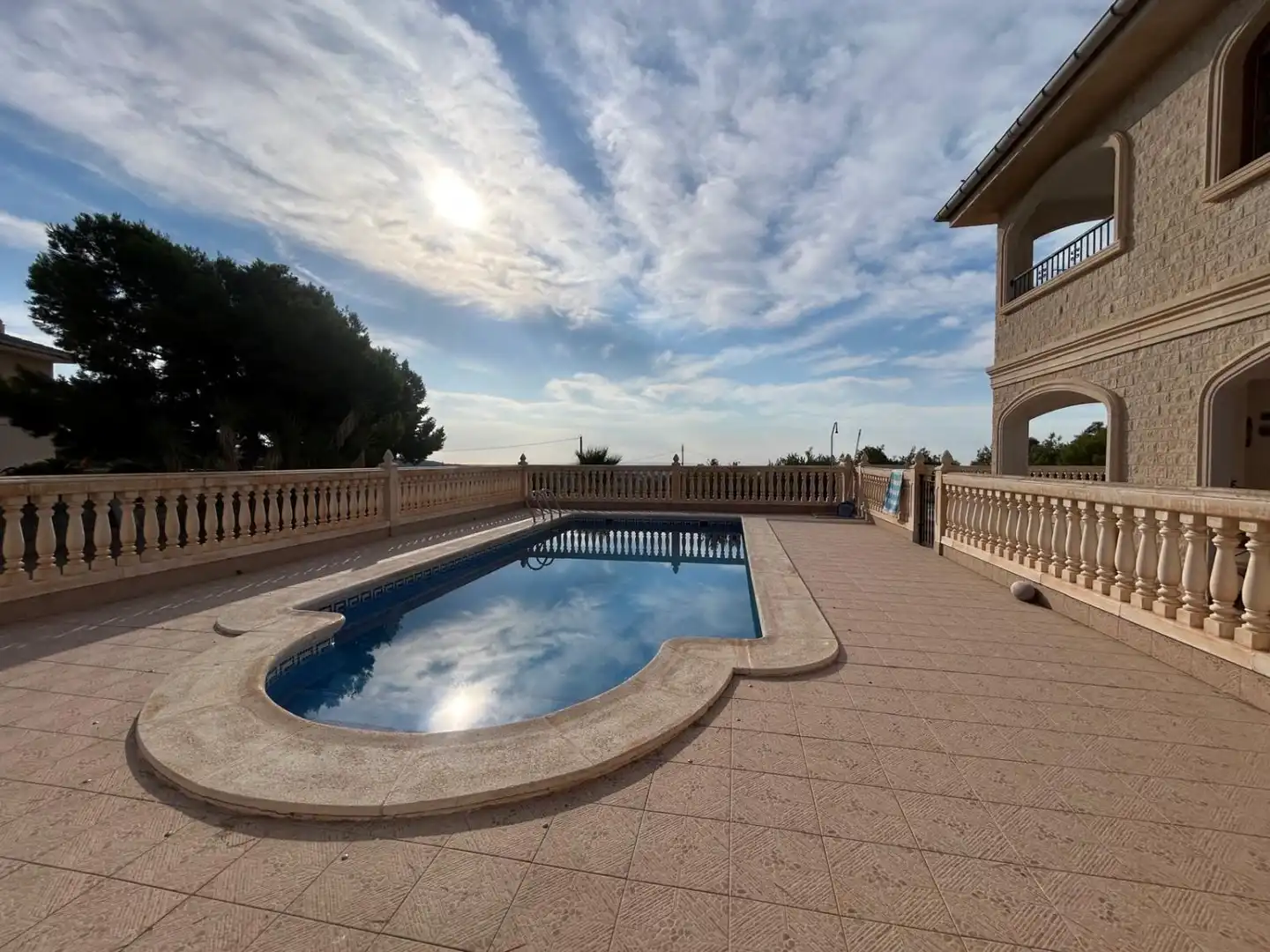 Schwimmbecken von Country house zum Verkauf in Crevillent mit Heizung, Privatgarten und Schwimmbad