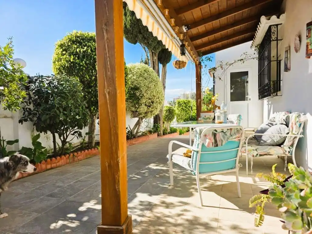 Terrassa de Casa o xalet en venda en Málaga amb Aire condicionat, Jardí privat i Terrassa