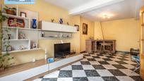 Living room of House or chalet for sale in La Zubia  with Heating and Terrace