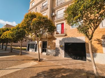 Apartamento con ascensor en venta en Carretera de Sevilla - Los Montitos
