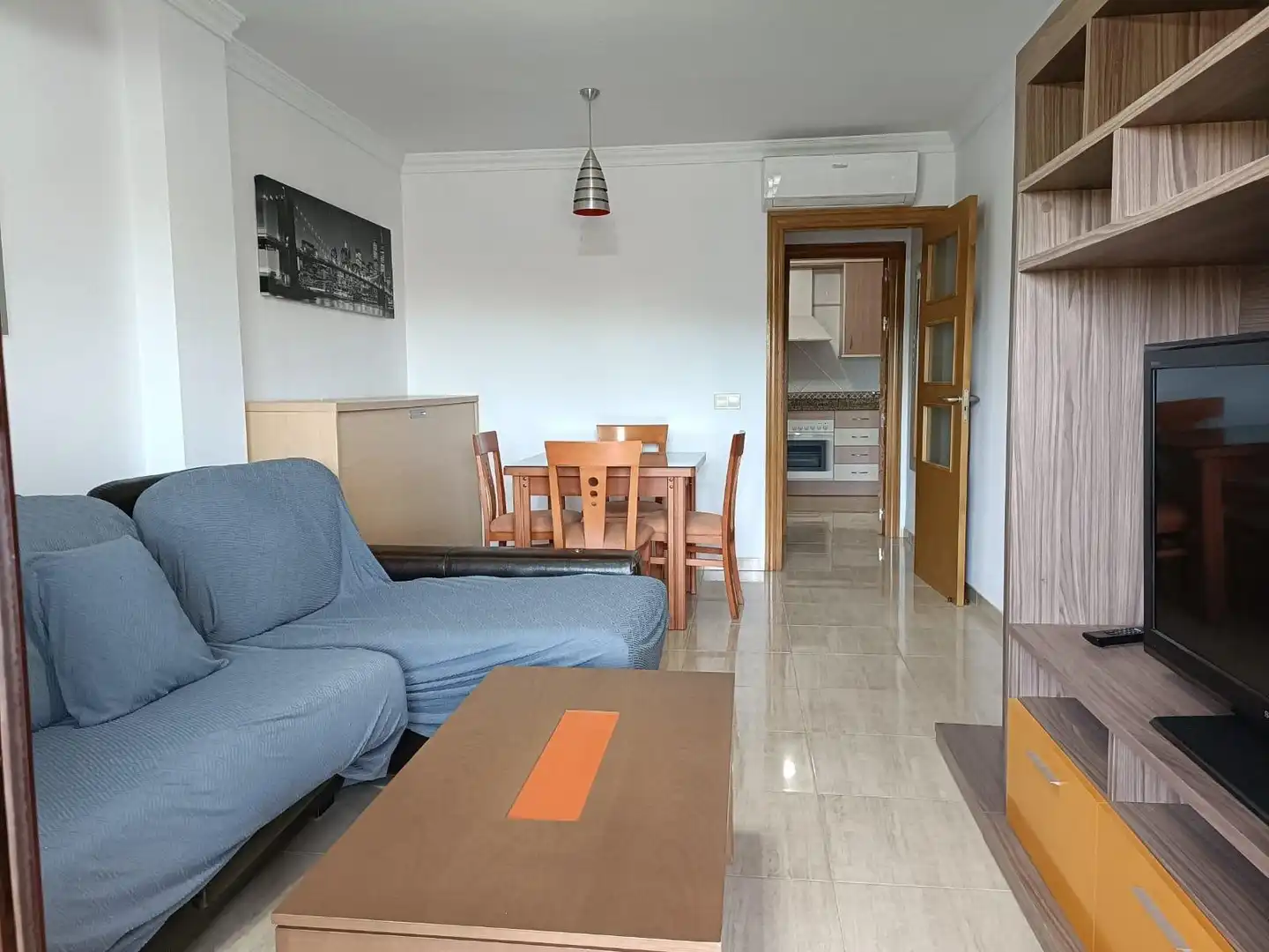 Living room of Flat for rent in Roquetas de Mar  with Terrace, Furnished and Community pool