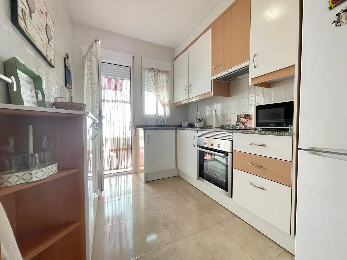 Cuina de Casa o xalet en venda en San Javier amb Jardí privat, Terrassa i Moblat