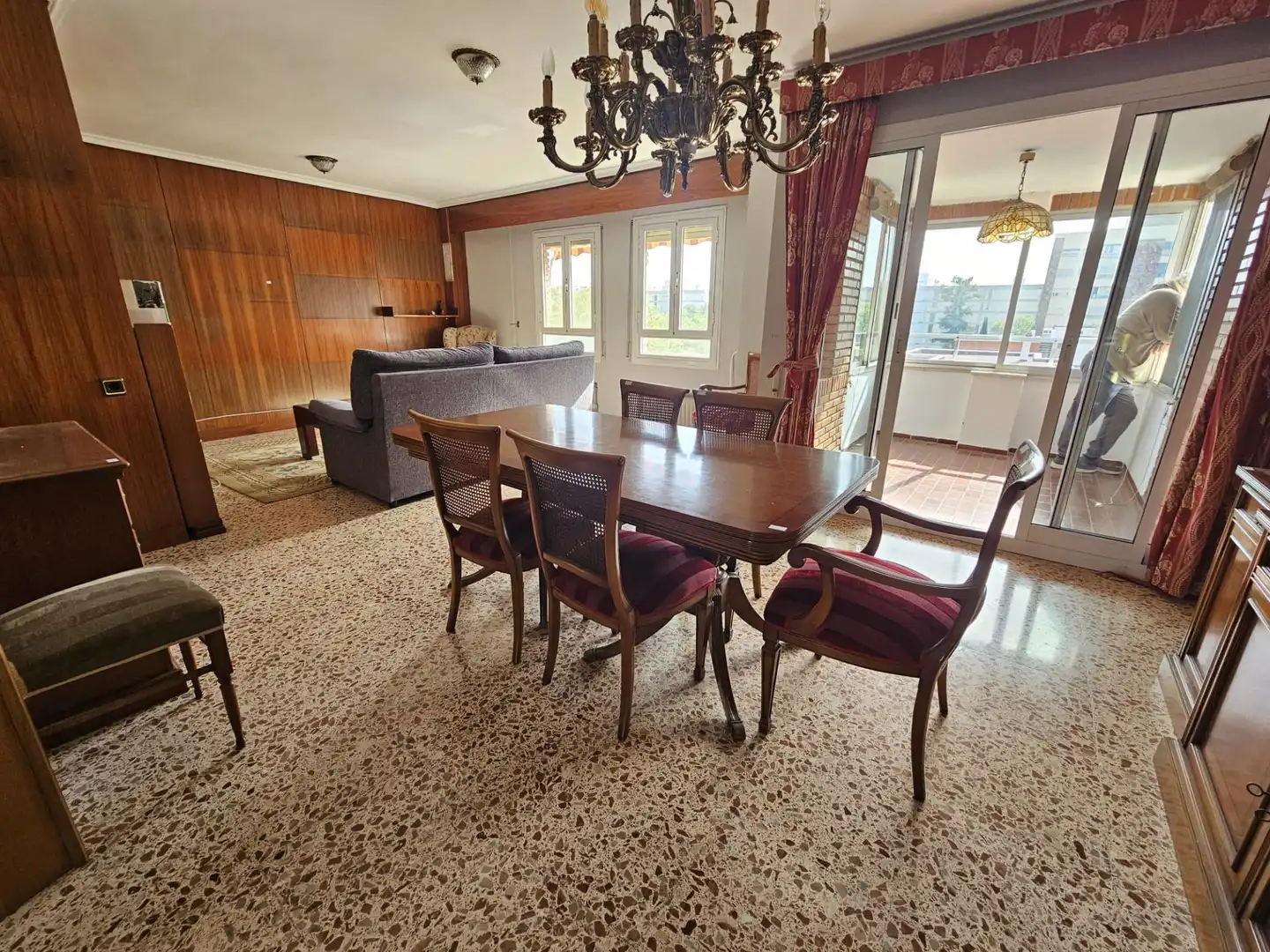 Comedor de Piso en venta en  Valencia Capital con Amueblado y Balcón