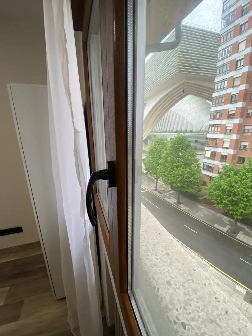 Piso de alquiler en Oviedo  con Calefacción