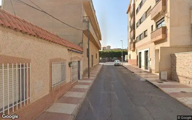 Vista exterior de Casa adosada en venda en Roquetas de Mar