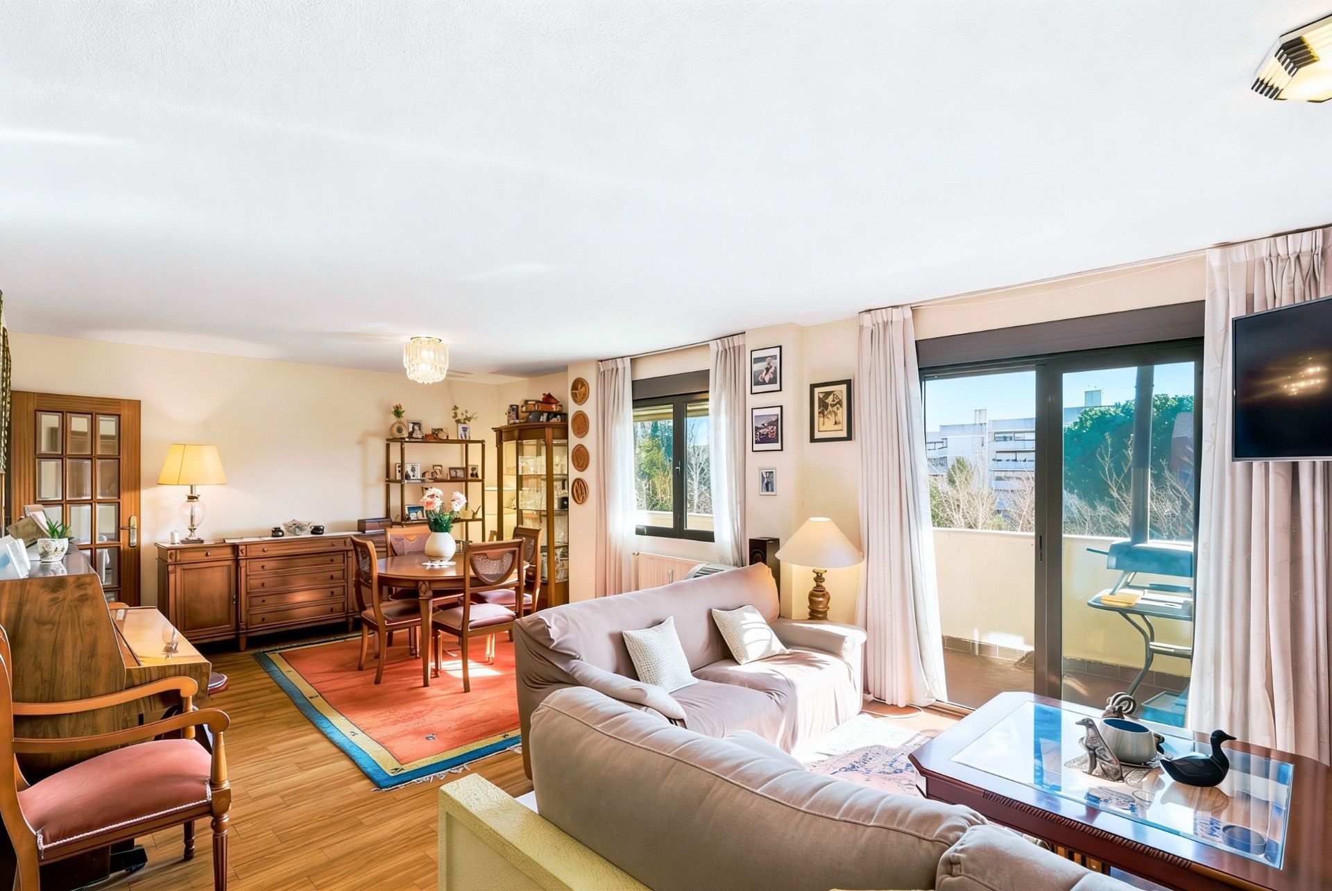 Wohnzimmer von Dachboden zum Verkauf in Majadahonda mit Klimaanlage, Heizung und Terrasse