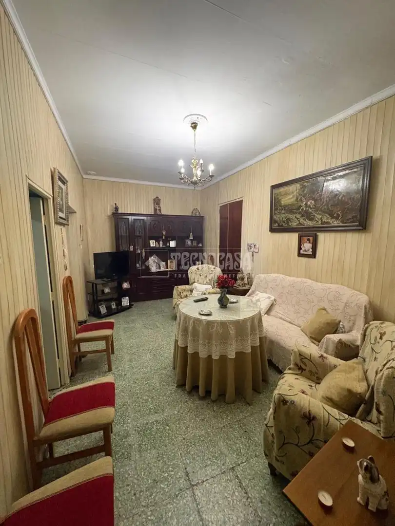 Sala d'estar de Casa o xalet en venda en Marchena amb Traster