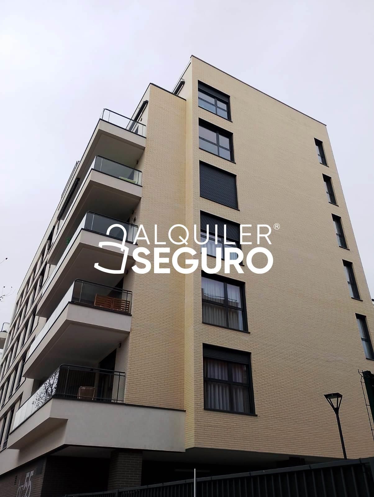 Vista exterior de Pis de lloguer en Valladolid Capital amb Calefacció, Terrassa i Traster