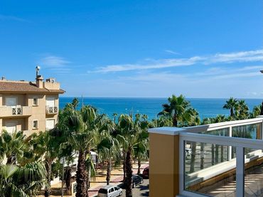 Attique avec balcon à vendre à Campoamor