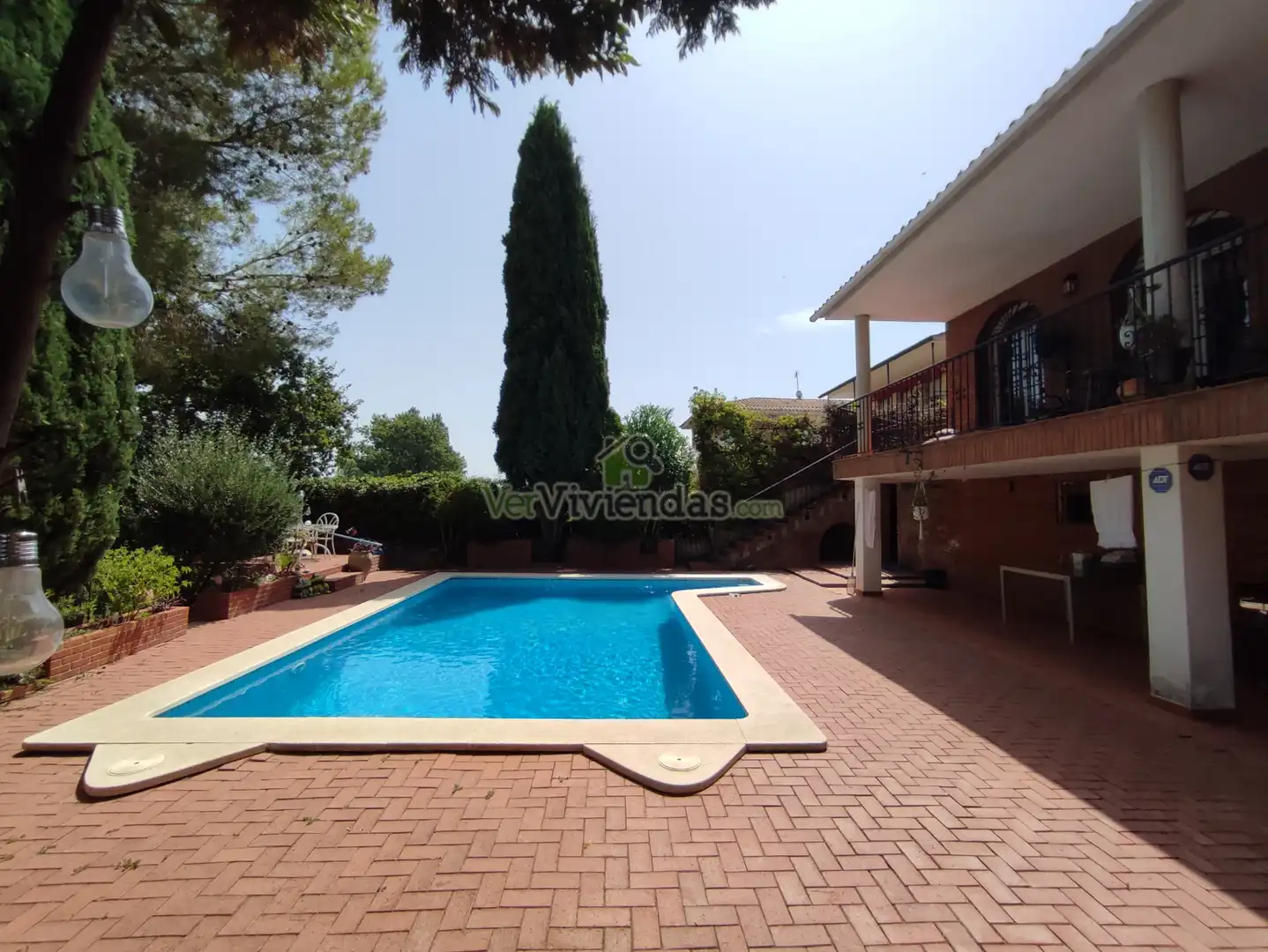 Piscina de Casa o xalet en venda en Esparreguera amb Aire condicionat, Calefacció i Jardí privat