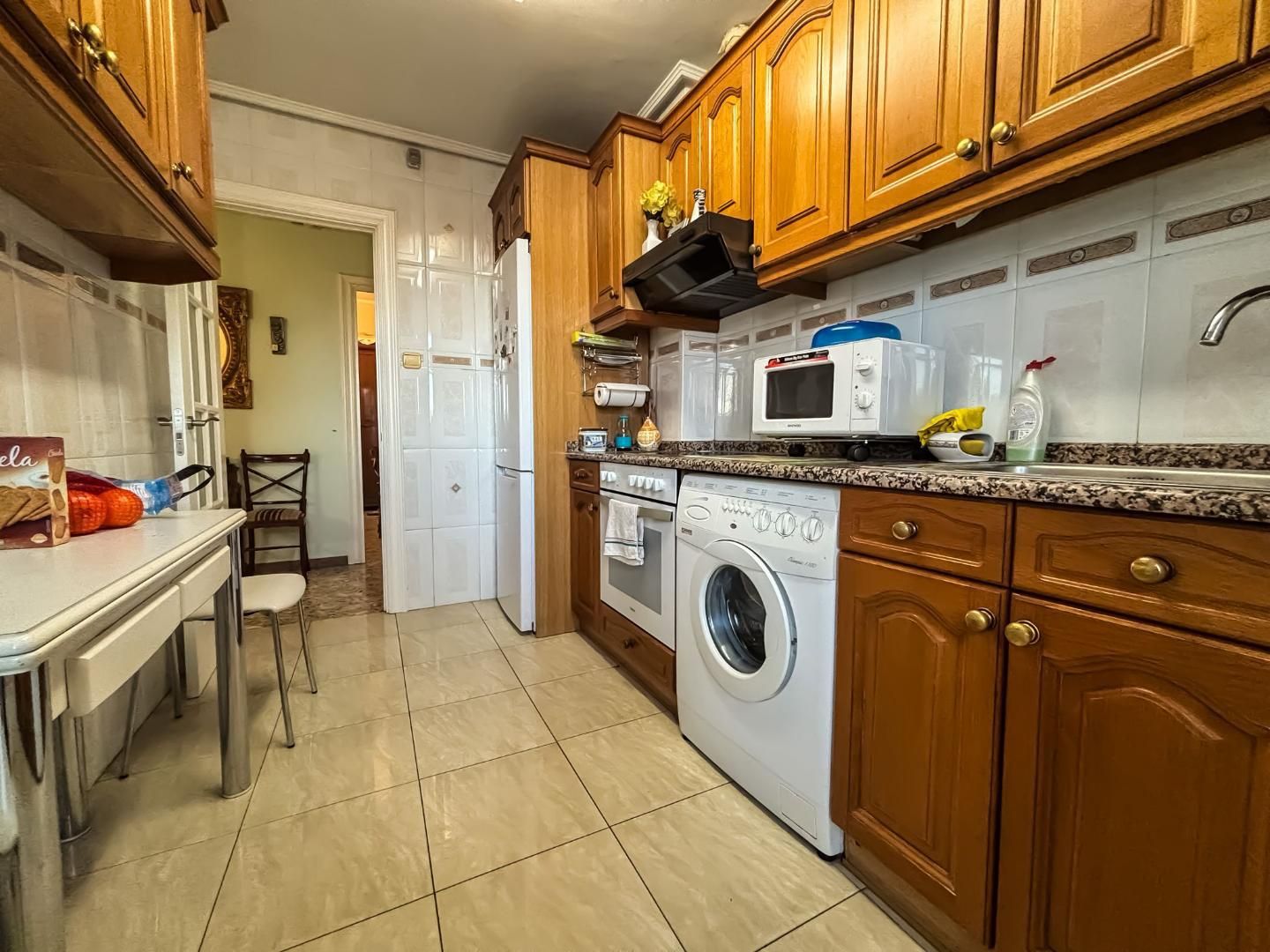 Kitchen of Flat for sale in  Zaragoza Capital  with Storage room