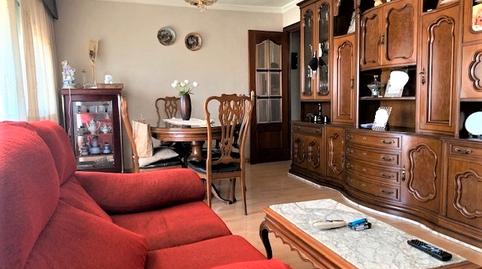 Foto 4 de Pis en venda a Avinguda de Martí Pujol, Centre, Badalona