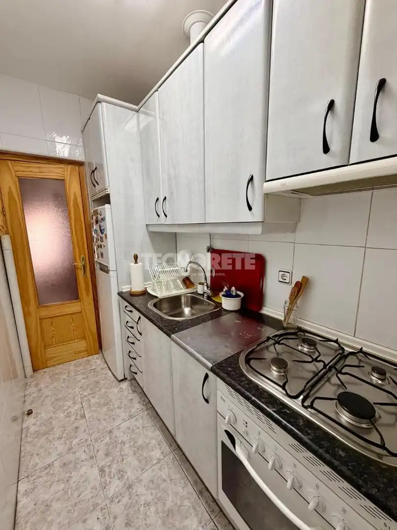 Cocina de Casa o chalet en venta en Añover de Tajo con Aire acondicionado y Amueblado