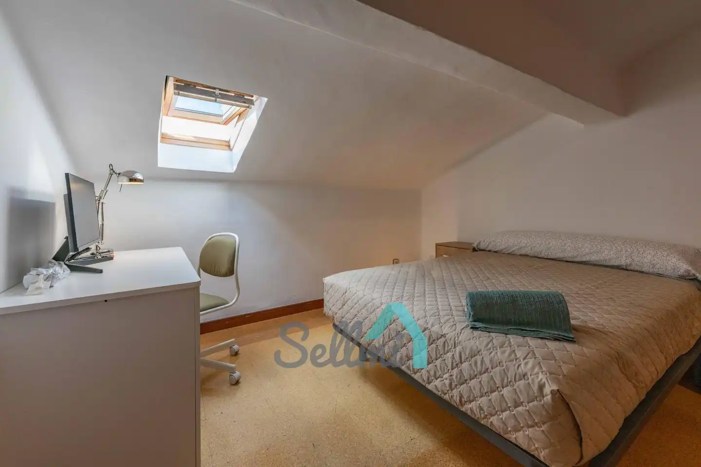 Flat for rent in De Gloria Fuertes, Masip