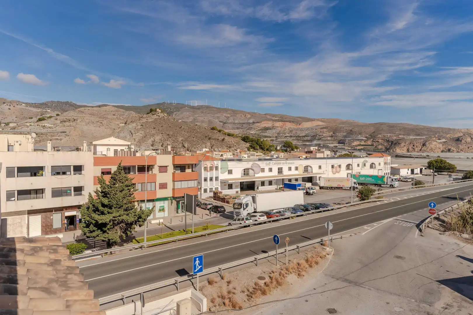 Vista exterior de Piso en venta en Motril con Microondas