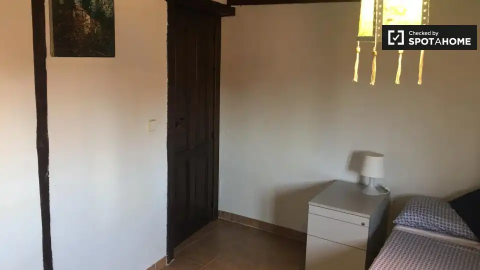 Piso de alquiler en Alcalá de Henares con Aire acondicionado, Calefacción y Amueblado