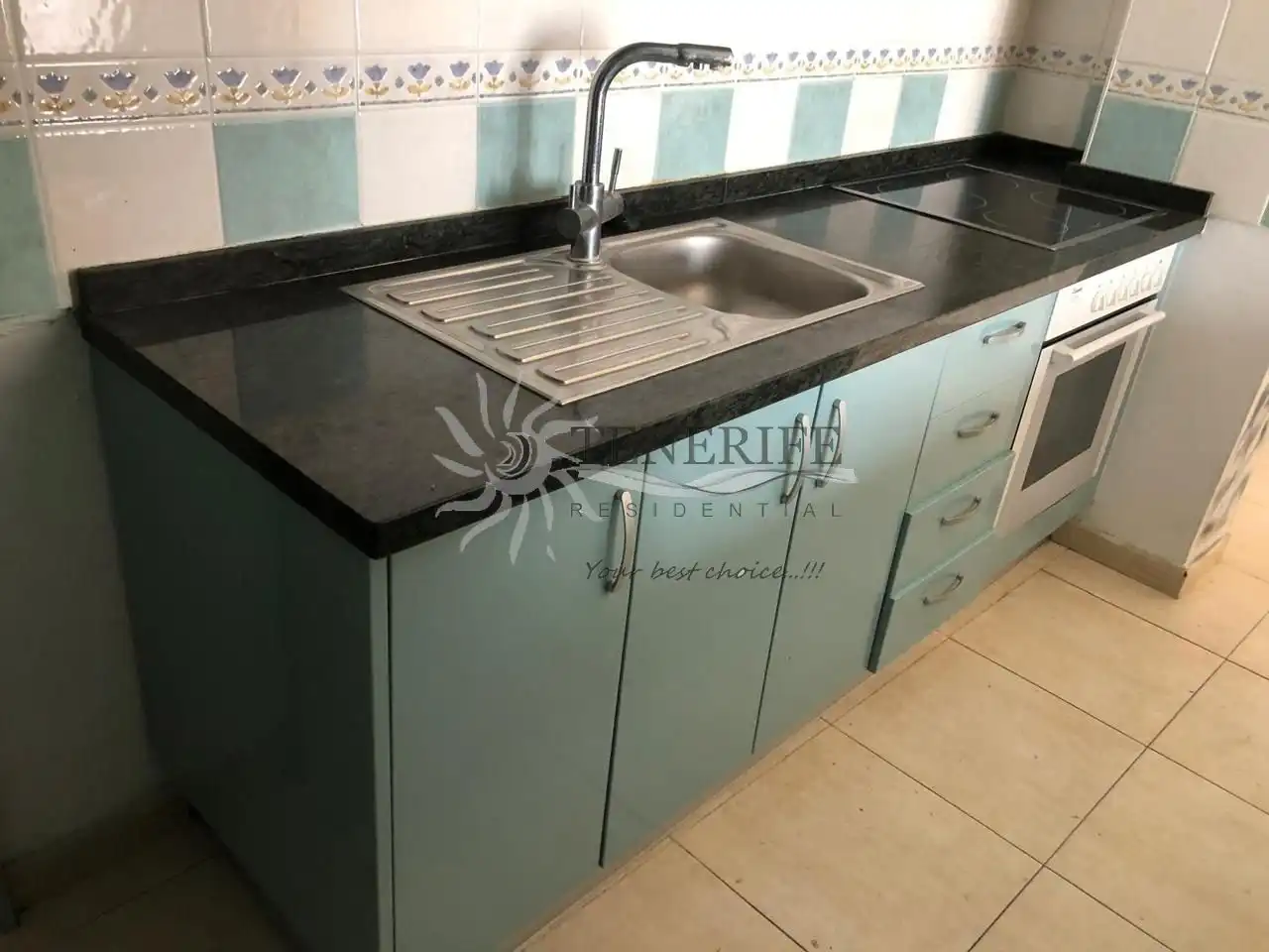 Kitchen of Flat for sale in Granadilla de Abona  with Terrace