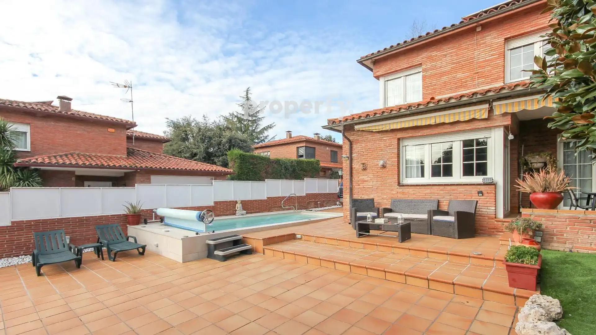 Vista exterior de Casa o chalet en venta en Matadepera con Aire acondicionado, Calefacción y Jardín privado