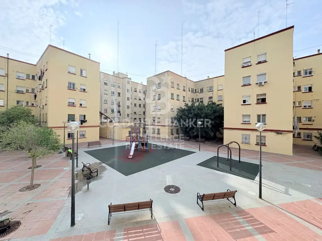 Piso en venta en Calle Menorca, La Creu del Grau