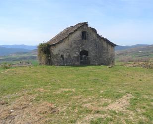 Vista exterior de Finca rústica en venda en Sabiñánigo amb Jardí privat