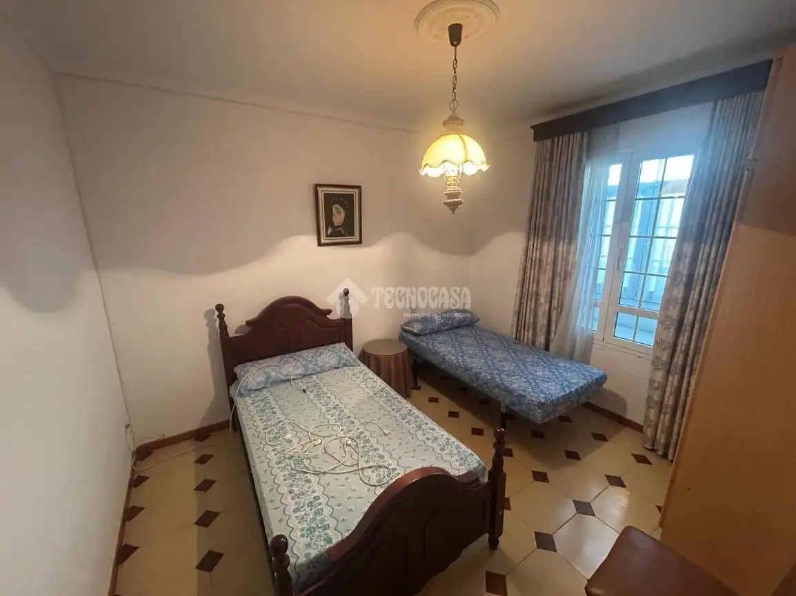 Schlafzimmer von Einfamilien-Reihenhaus zum Verkauf in Antequera