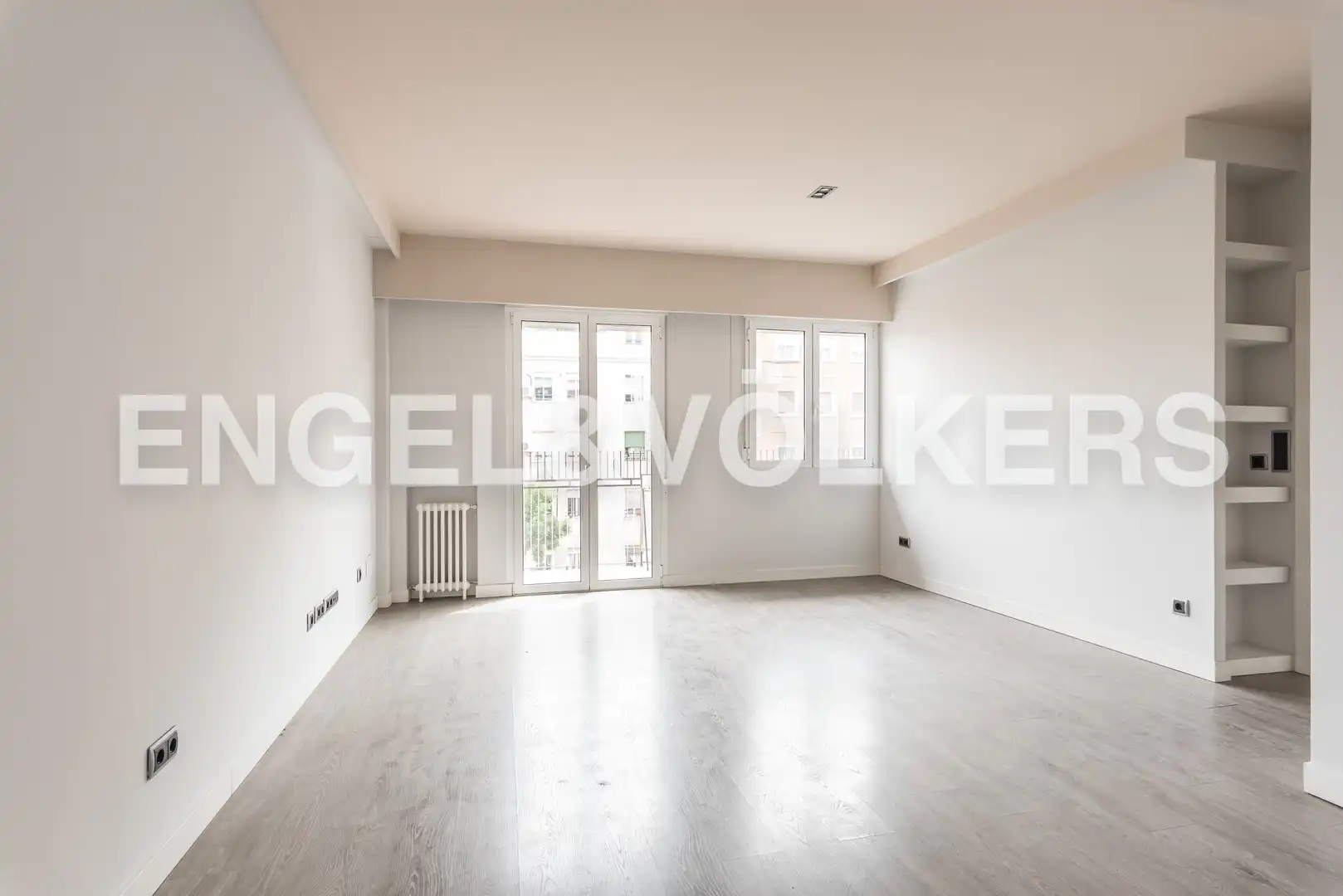 Wohnzimmer von Wohnung zur Miete in Madrid mit Klimaanlage, Heizung und Terrasse