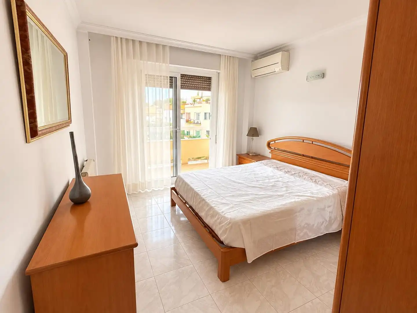 Appartamento con terrazza in affitto a Ponent, imagen 13