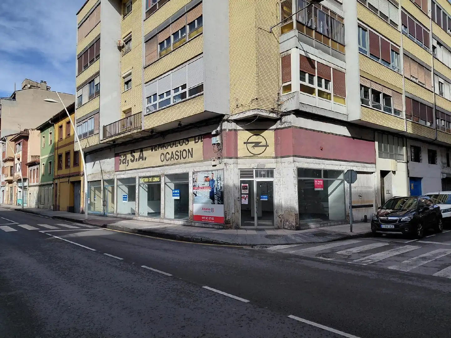 Local comercial en venta en Sama, imagen 2