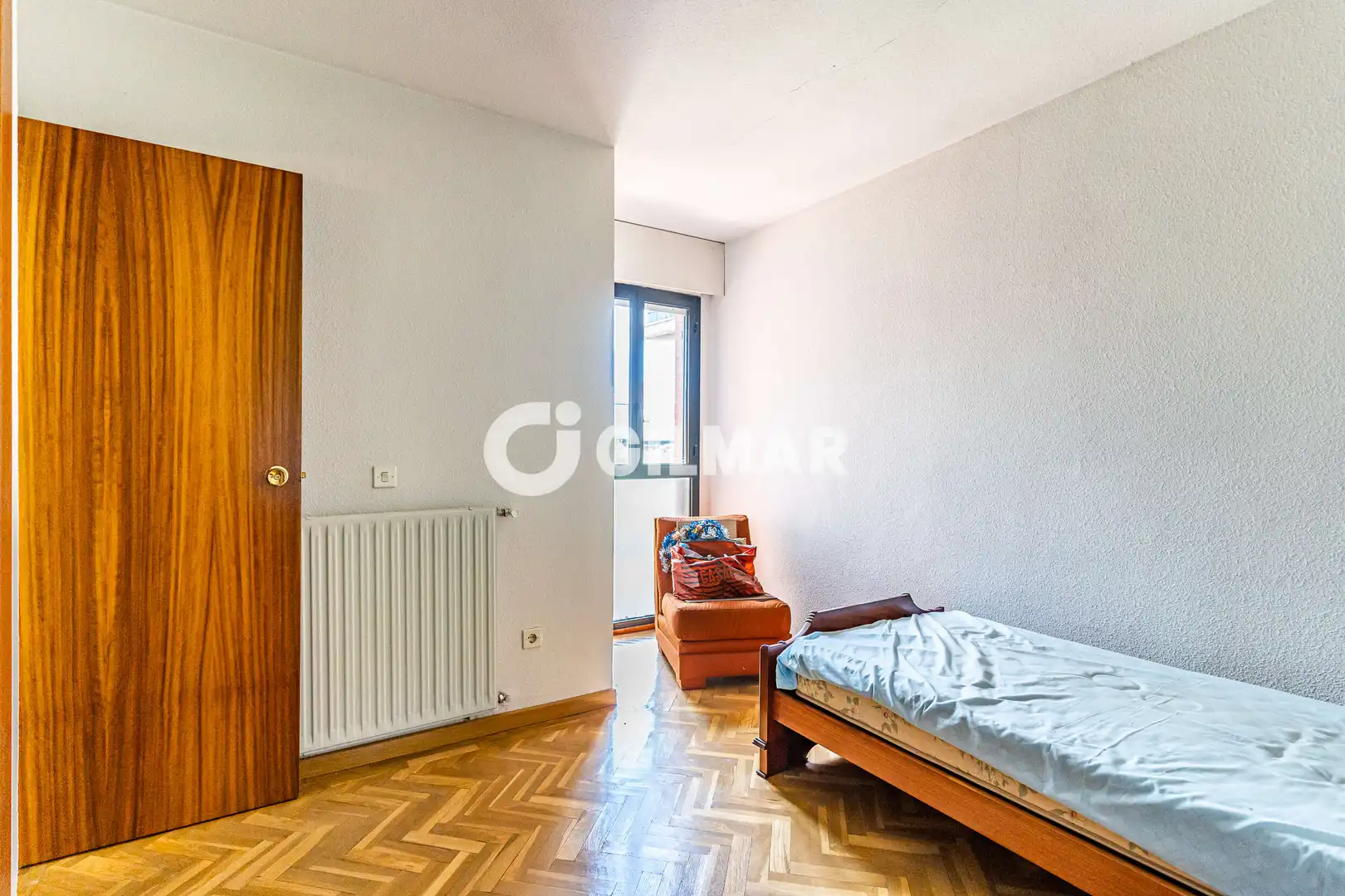 Bedroom of Detached homes for sale in Pozuelo de Alarcón  with Heating, Private garden and Swimming Pool