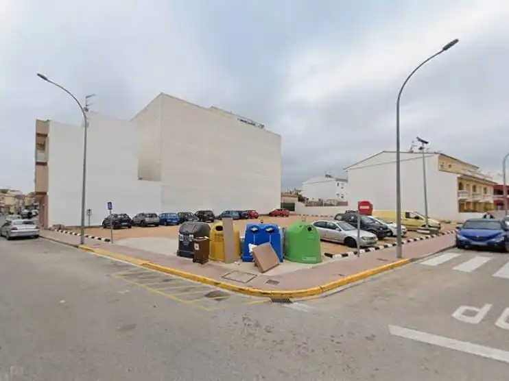 Parkplatz von Residential zum Verkauf in Piles