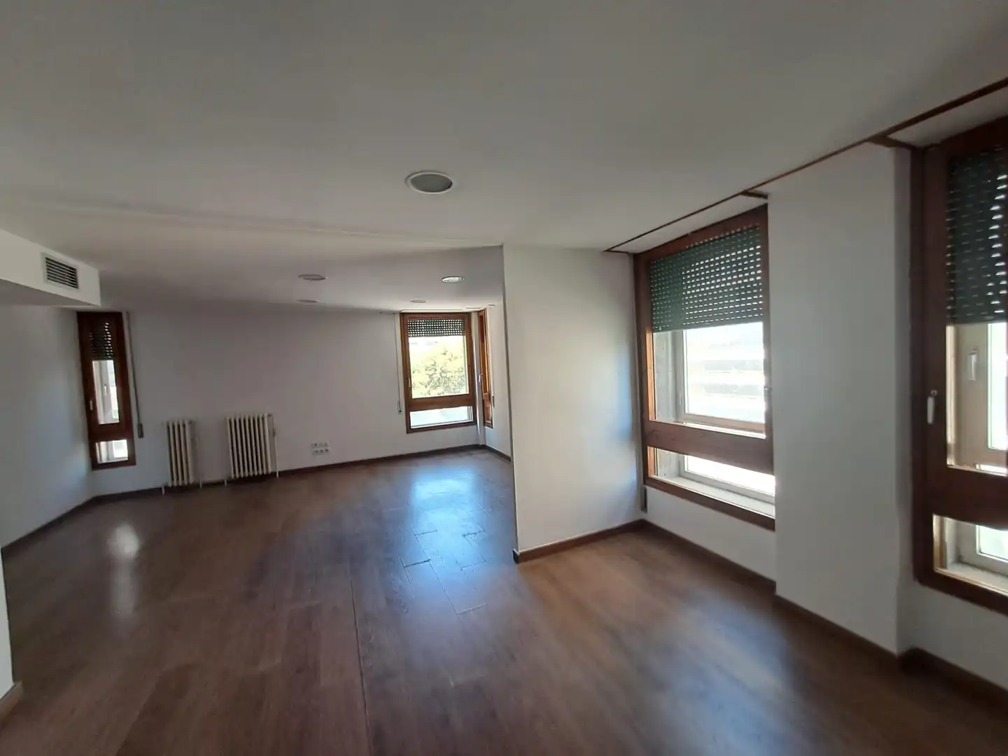 Flat for rent in Barcelona  with Air Conditioner, Heating and Parquet flooring
