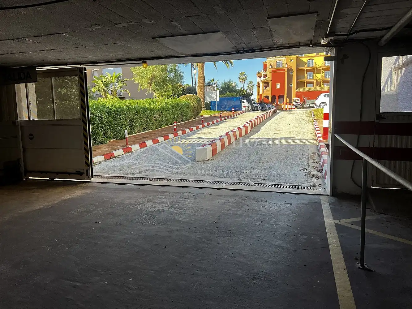 Parkplatz von Garage zum Verkauf in Torrox