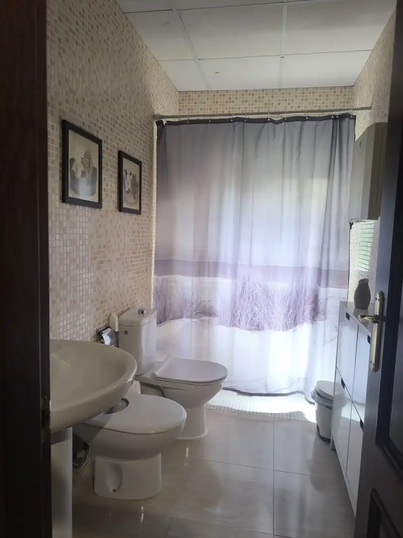 Baño de Casa o chalet de alquiler en La Carlota
