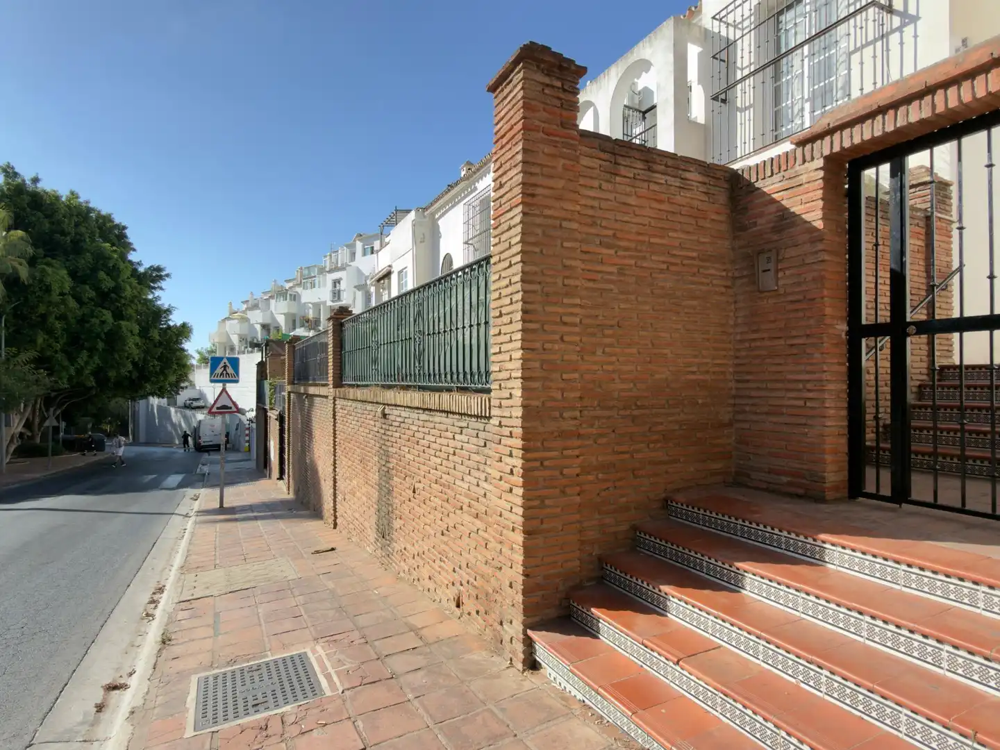 Adossat amb piscina en venda a Calle Calle Ronda del Golf Oeste 17, imagen 4