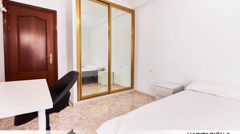 Foto 3 de Apartament per a compartir a El Cerro, Sevilla