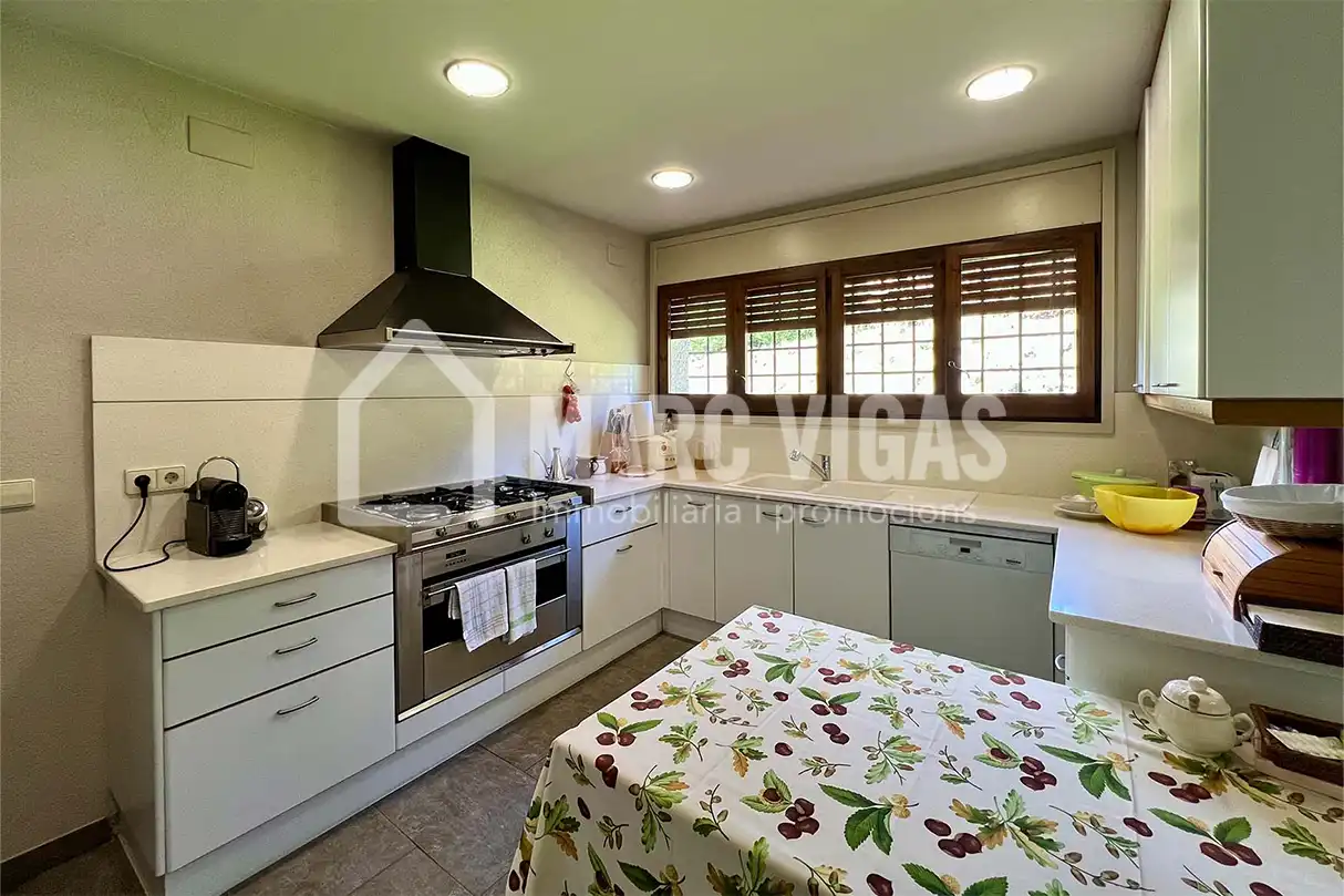 Cocina de Casa o chalet en venta en Viladrau con Aire acondicionado, Calefacción y Jardín privado