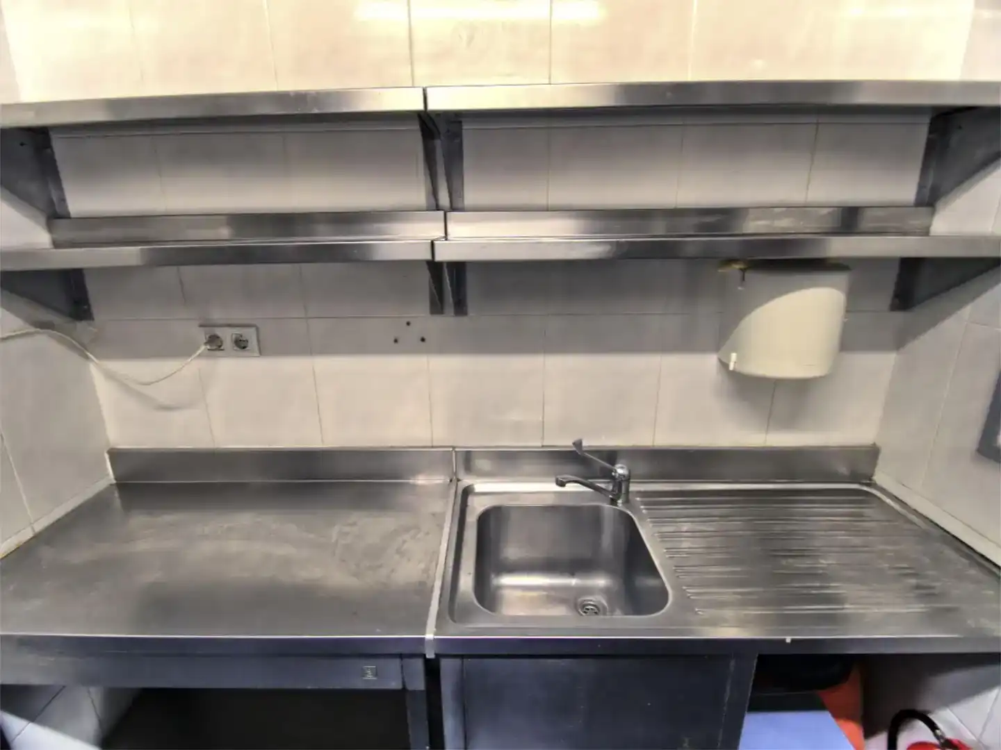Cocina de Local de alquiler en León Capital  con Aire acondicionado y Amueblado